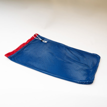 Mesh sorting bag with red topper, blue, 18x30"