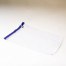 Mesh sorting bag with purple topper, white, 18x30"